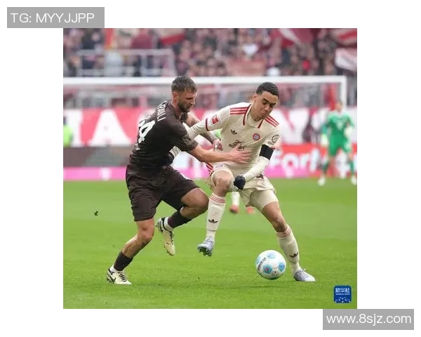 拜仁主场稳擒科隆，德甲榜首坐稳领跑位置