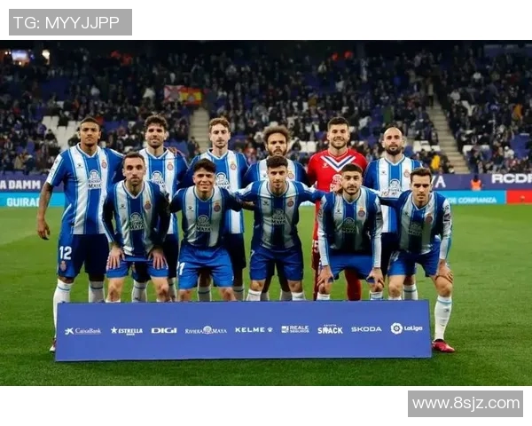 比达尔加盟皇家社会，西甲豪门阵容再添新成员