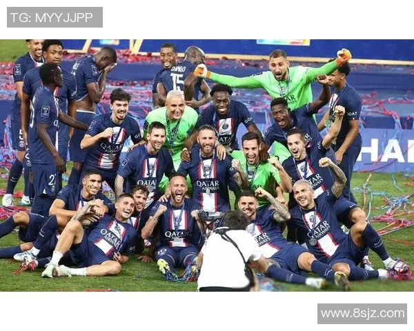 法国豪强巴黎圣日耳曼击败雷恩挺进欧冠八强，内马尔梅开二度表现抢眼