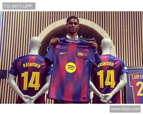 曼联球队阵容调整:新援快递加盟,锋线火力更胜往日 曼联球队阵容调整:新援快递加盟,锋线火力更胜往日